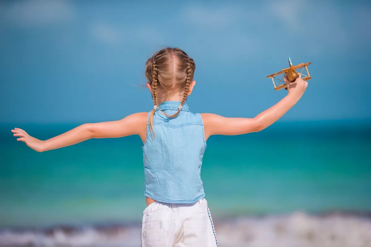 Enfant sur la plage