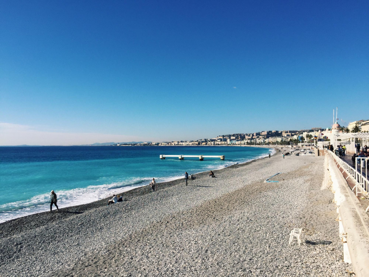 La plage à Nice