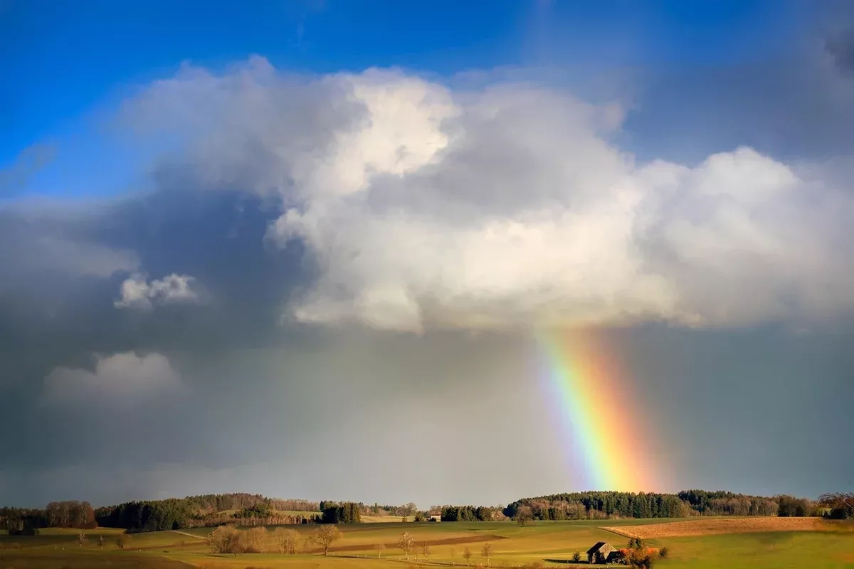 soleil arc en ciel