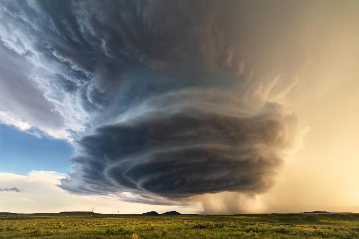 Tornade dans une campagne