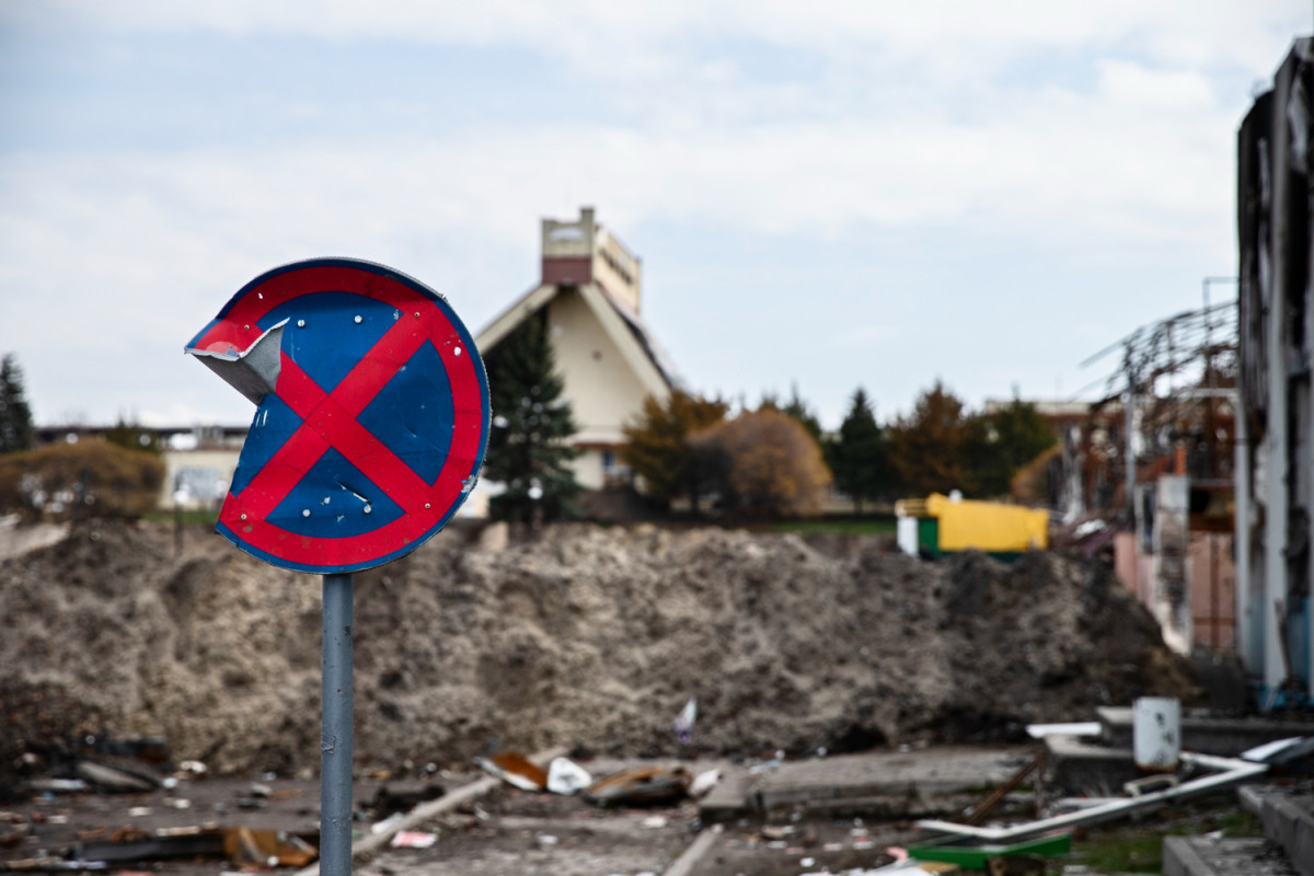 Village en partie détruit par une catastrophe naturelle
