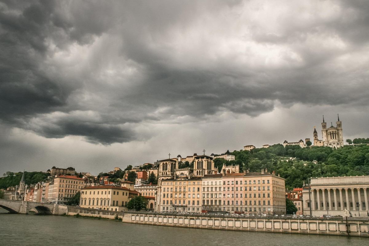 Lyon nuages