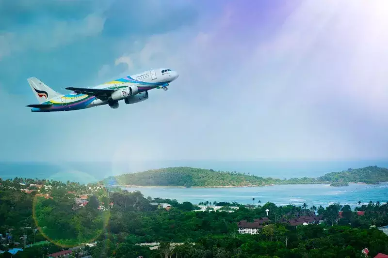 un avion au dessus de la thaîlande