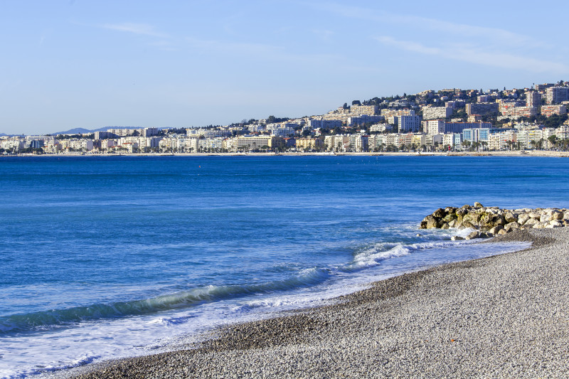 Plage de Nice en hiver