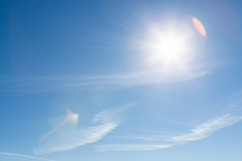 Vue du soleil dans le ciel