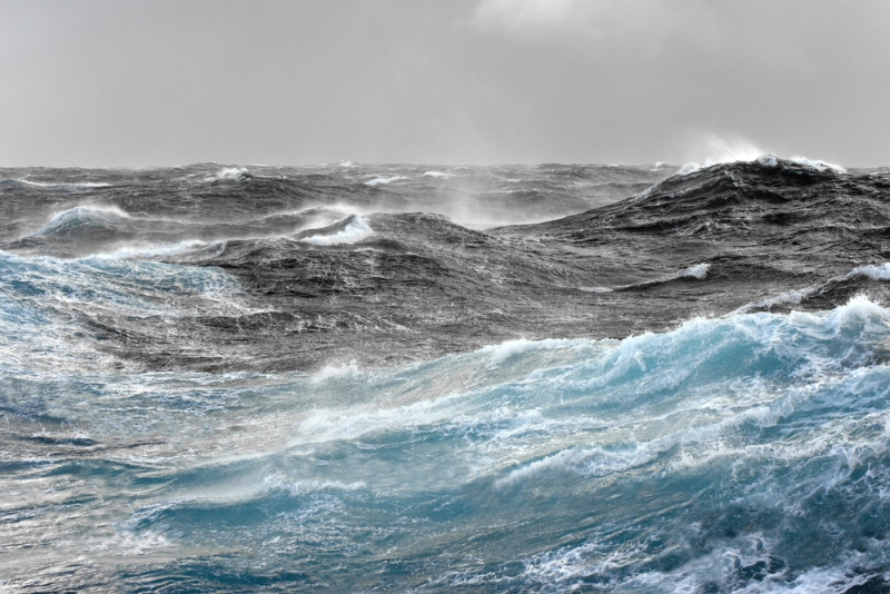 Vue d'une mer agitée