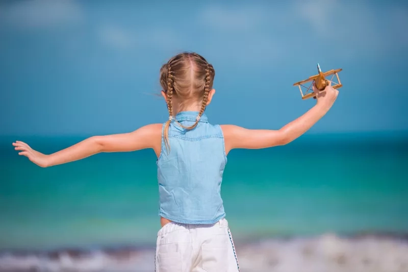 Enfant sur la plage