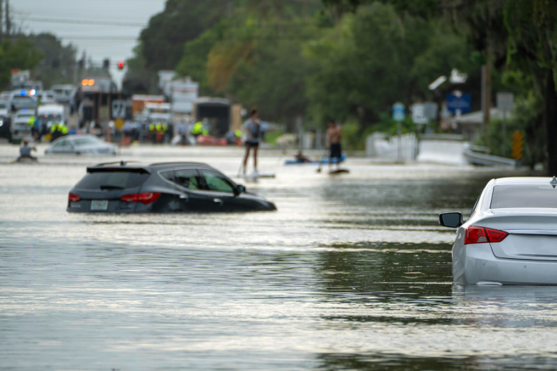 Inondations dans une rue