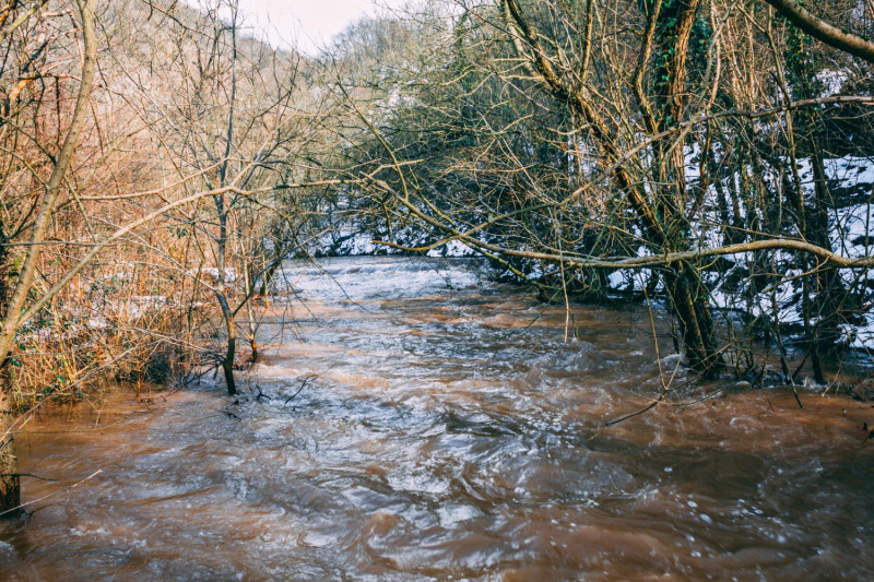 Une rivière en crue