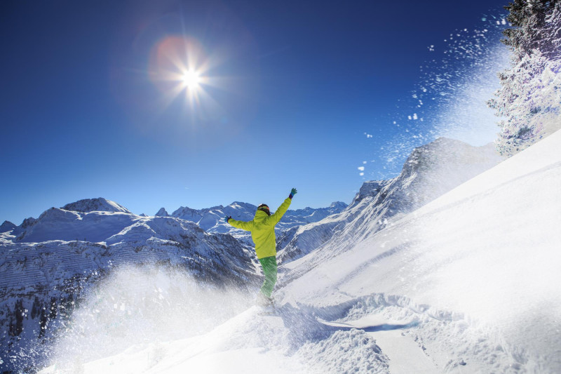 Montagne ensoleillée