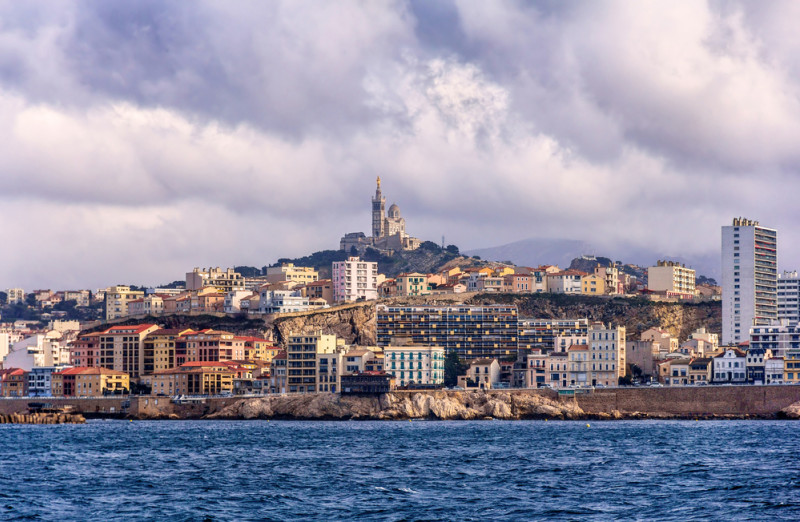 Marseille avec des nuages