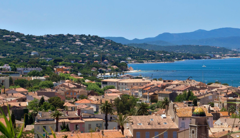Top des destinations en France où croiser des célébrités pour ces prochaines vacances