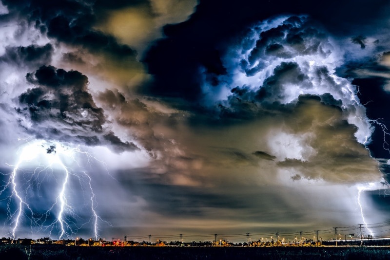 orage, conditions météorologiques, tempête, tonnerre, boulons d'éclairage, temps orageux, pluie, éclair, boulons, électrique, ciel, des nuages, foncé, nature, en plein air, paysage, énergie, orage, orage, orage, orage, orage, tempête, tempête, tempête, pl