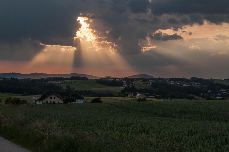 soleil, des nuages, nature, paradis, le coucher du soleil, paysage, ciel du soir, changements climatiques, rayons de soleil, agriculture