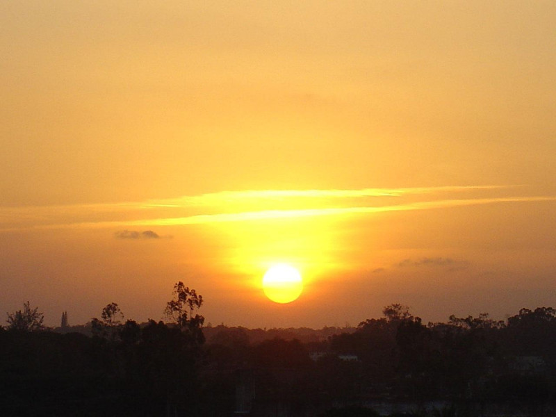 soleil, le coucher du soleil, soirée, nature, nuit, tombée de la nuit, crépuscule, lever du soleil, lumière du soleil, ensoleillement, lueur, paysage, ensoleillé, ciel, orange, après midi, ciel de nuit, d'or, en plein air, vacances, brillant, briller, hor