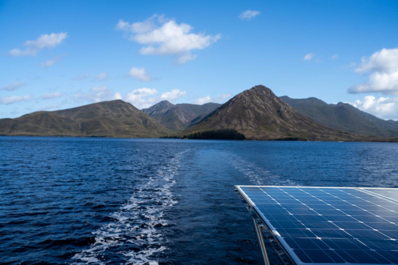 L’Espagne expérimente les panneaux solaires flottants en mer
