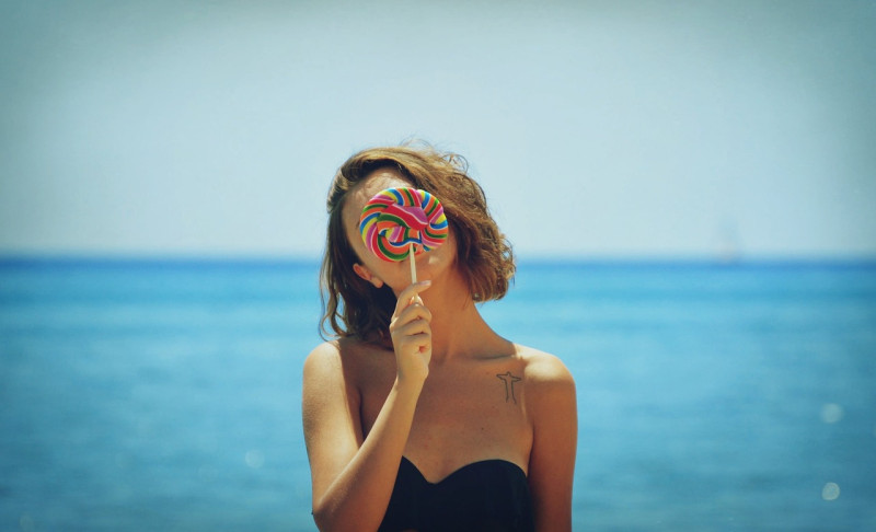 mer, océan, confiserie, extérieur, l'eau, nature, l'été, bleu, vague, voyager, tropical, plage, vacances, ciel, paysage, soleil, côte, sable, naturel, ensoleillé, rive, vacance, paysage marin, ciel bleu, horizon, blanche, paradis, recours, lumière du sole