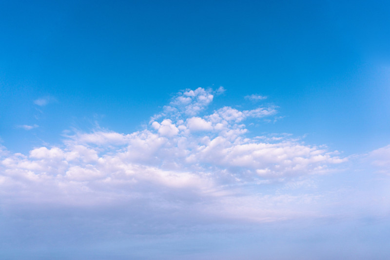 white clouds and blue sky during daytime