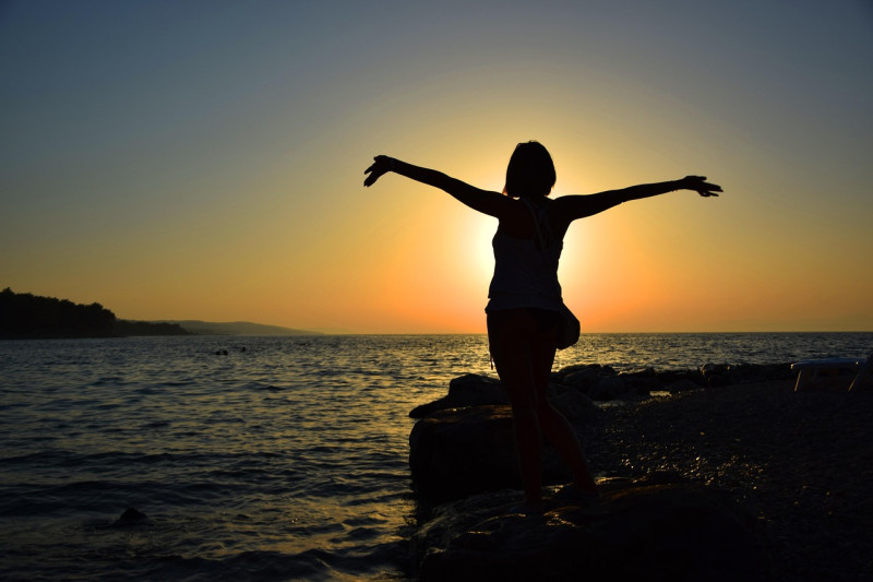 jour s, l'été, coucher de soleil, nature, ciel, jaune, chaud, humeur, sunshine, bleu, soleil couchant, ciel bleu, lumière, météo, lumières, paysage, vacances, plage, belle, chauffer, lumières de la nuit, mer