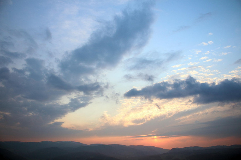blue sky, ciel, blue, clouds, nature, pink clouds, sunrise, sundown, tourism, paysage, le soleil, l'été, du repos, lever du soleil, le coucher du soleil, tourisme, voyager