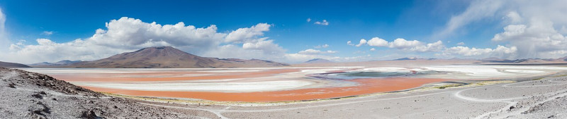 Laguna Colorada — Wikimedia Commons