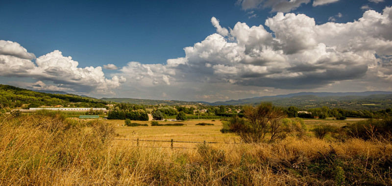 clouds in the Luberon