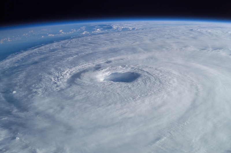 cyclone tropical, ouragan, isabel, vue aérienne, tempête, cyclone, l'atmosphère, météo, image satellite, tourner, puissance, nature, conditions météorologiques, des nuages