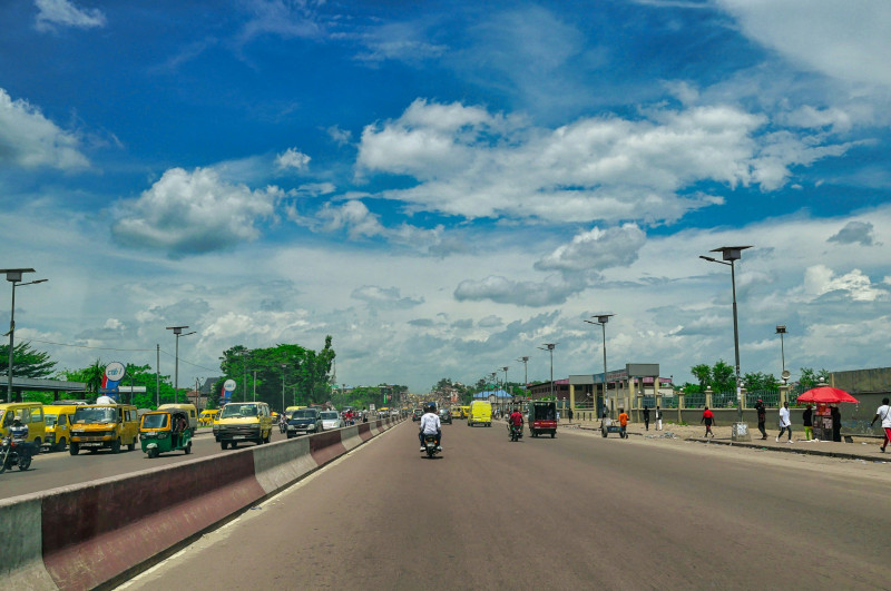 Masina en route to Ndjili
Kinshasa DRC