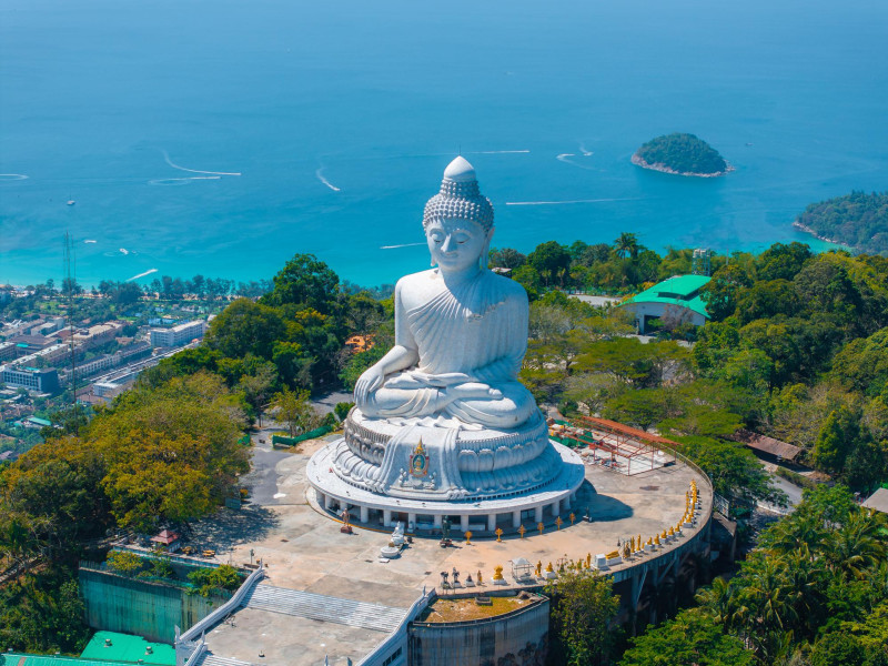 Bangkok ou Phuket : on vous révèle comment choisir votre destination en Thaïlande